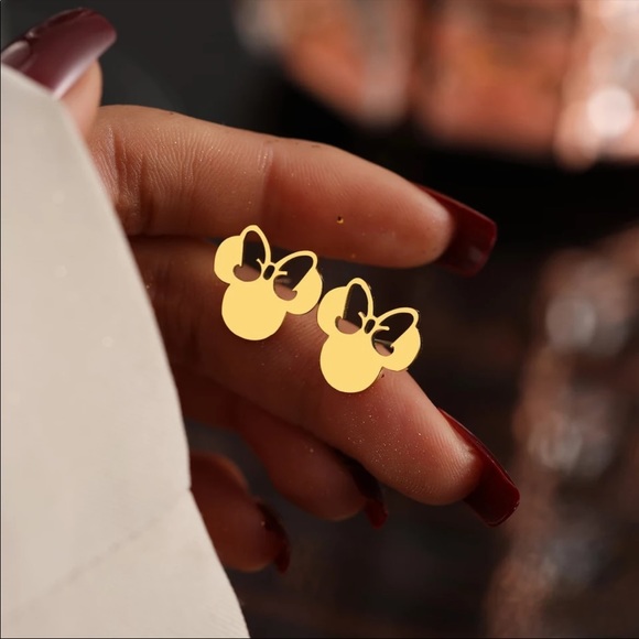 MINNIE ♡ GOLD Stainless Steel Stud Earrings - Picture 1 of 5